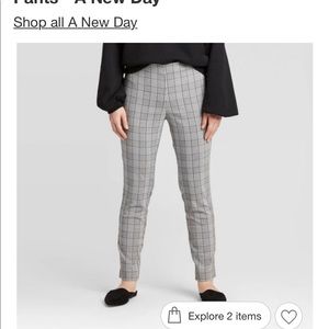 Size 2 Plaid Skinny Ankle Pants